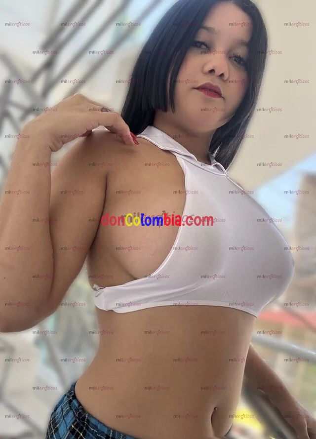 mia kamila1.webp