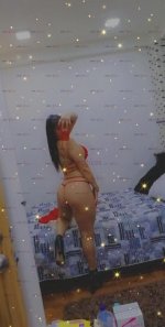 camila la paisa 3.jpg