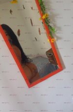 stefania-escort-venezolana-rionegro-espejo.jpg