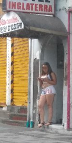 Mona ojos verdes cam 2.jpg