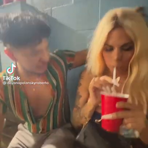 Chica marciana 🤨 - Los mejores tik toks.mp4