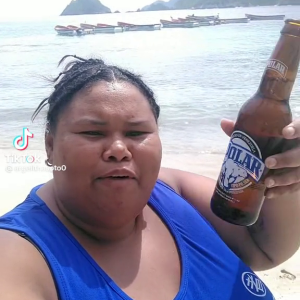 cac6e2bf531668e7b74580271e34f996.mp4