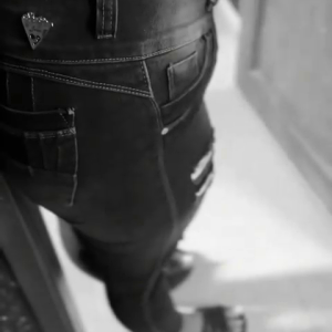 twittervid.com_BLUSantanderes_6329ed.mp4