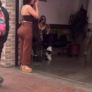 ScreenRecording_11-12-2025 22-59-42_1.mov